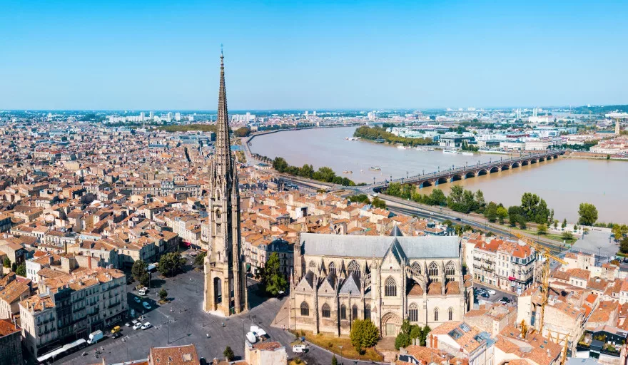 Bordeaux: A feast for the senses