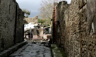 Italian Government to Help Pompeii Restoration