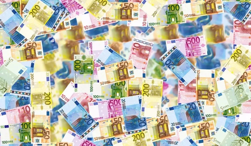 Opinion: Is the Euro becoming a threat to democracies?